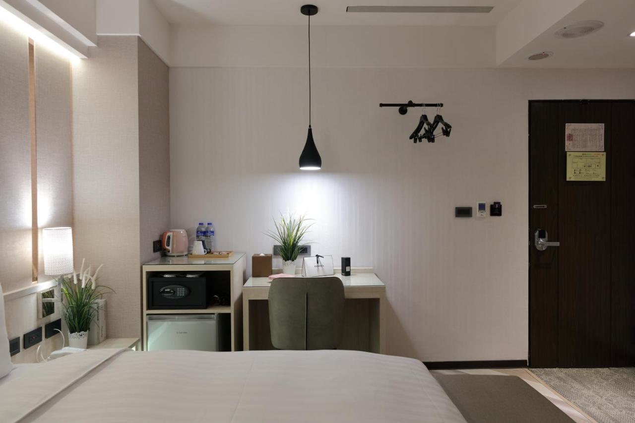 Silken Hotel Тайпей Екстериор снимка