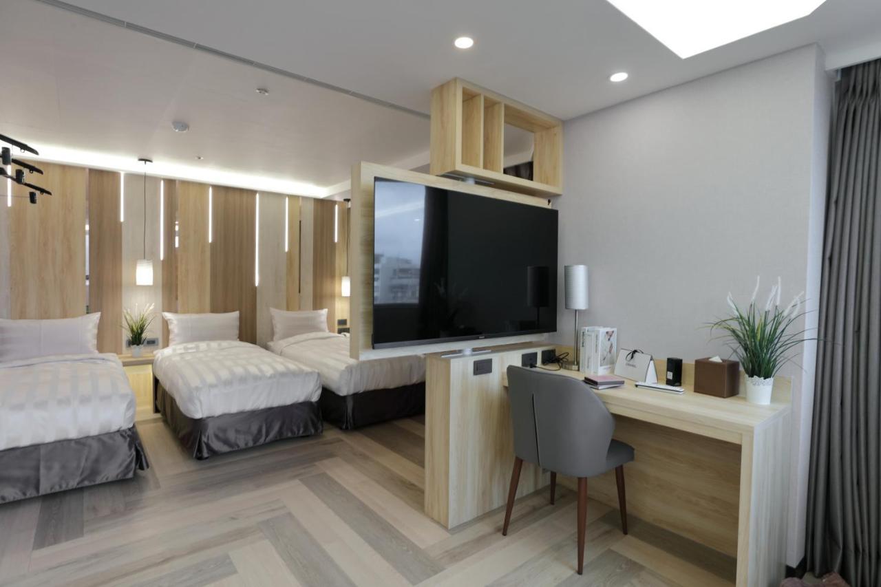 Silken Hotel Тайпей Екстериор снимка