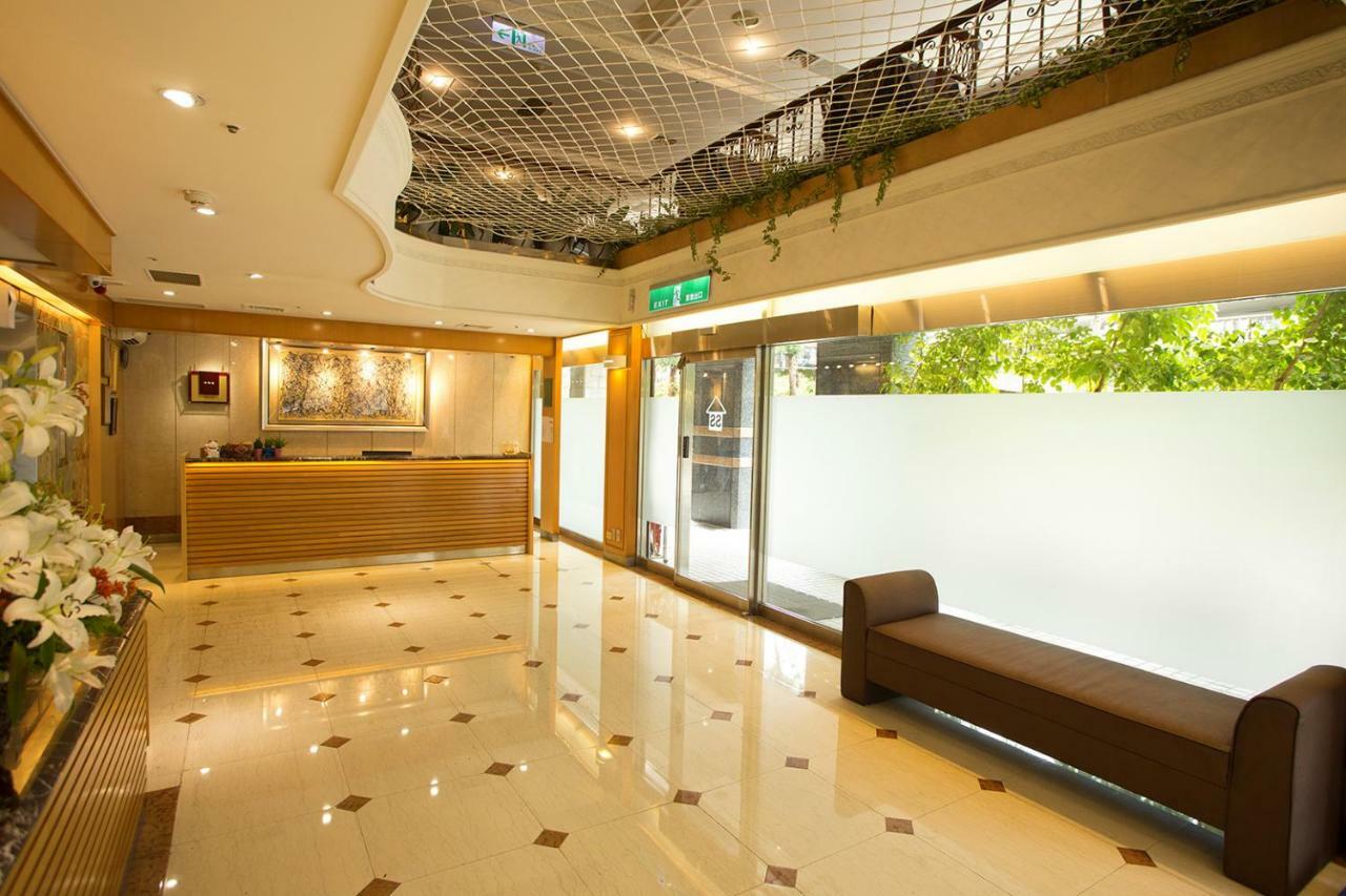 Silken Hotel Тайпей Екстериор снимка