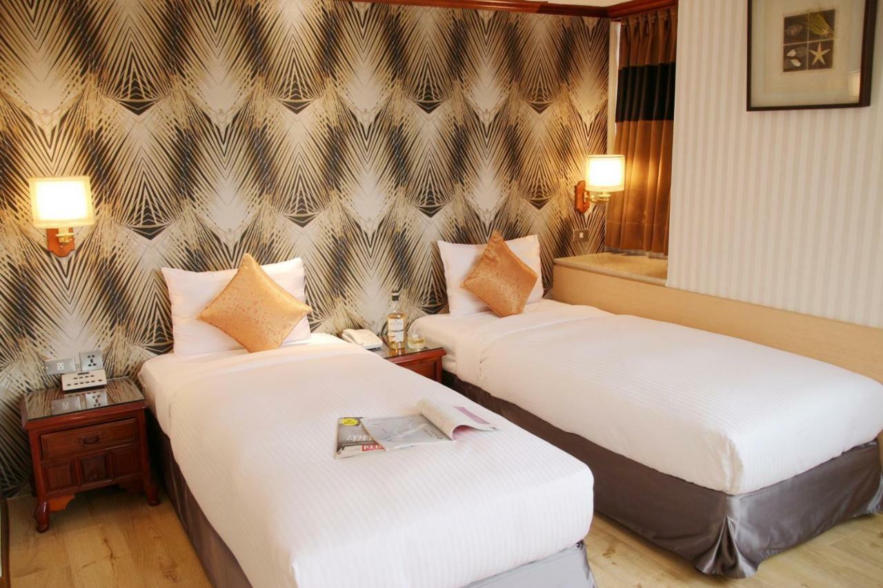 Silken Hotel Тайпей Екстериор снимка