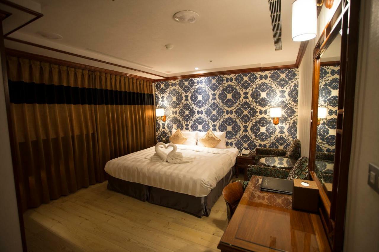 Silken Hotel Тайпей Екстериор снимка
